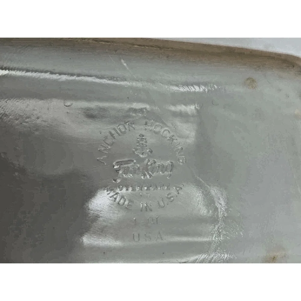 Vintage Fire King 1 Qt Peach Luster Loaf/Casserole Dish 9
